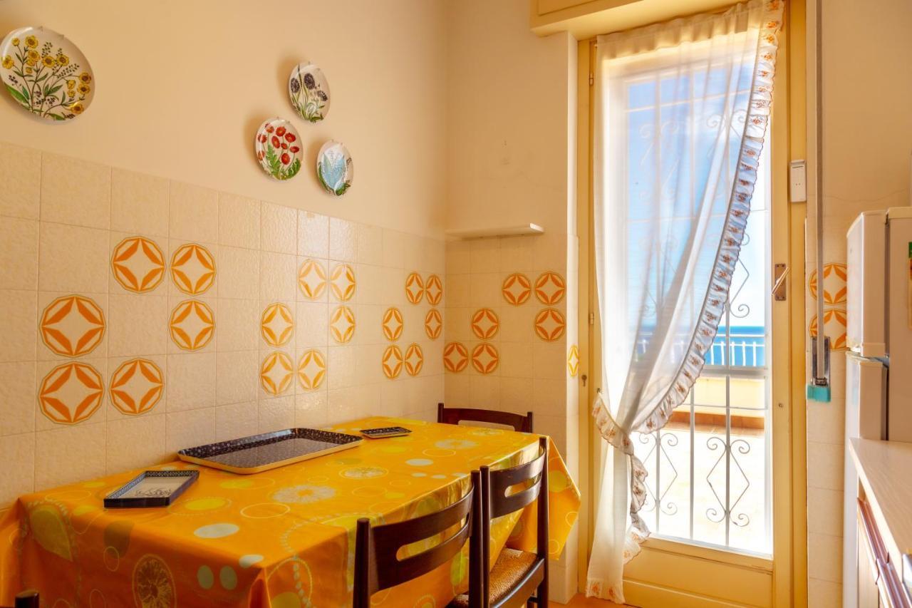 168B - La Terrazza Sul Mare, Casa A 10 Minuti Da Spiaggia, Parcheggio Privato Gratis Sanremo Exterior photo